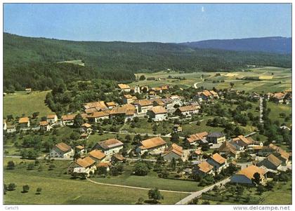 SUISSE - MONTRICHER et le Jura - vue aérienne