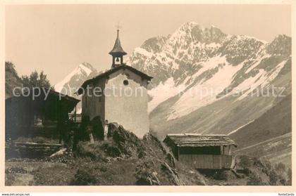 13737206 Eisten im Loetschental mit Schienhorn und Sattelhorn