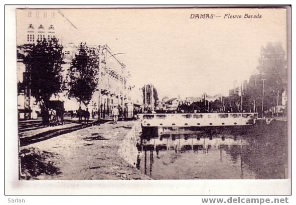 SYRIE , Damas , Fleuve Barada