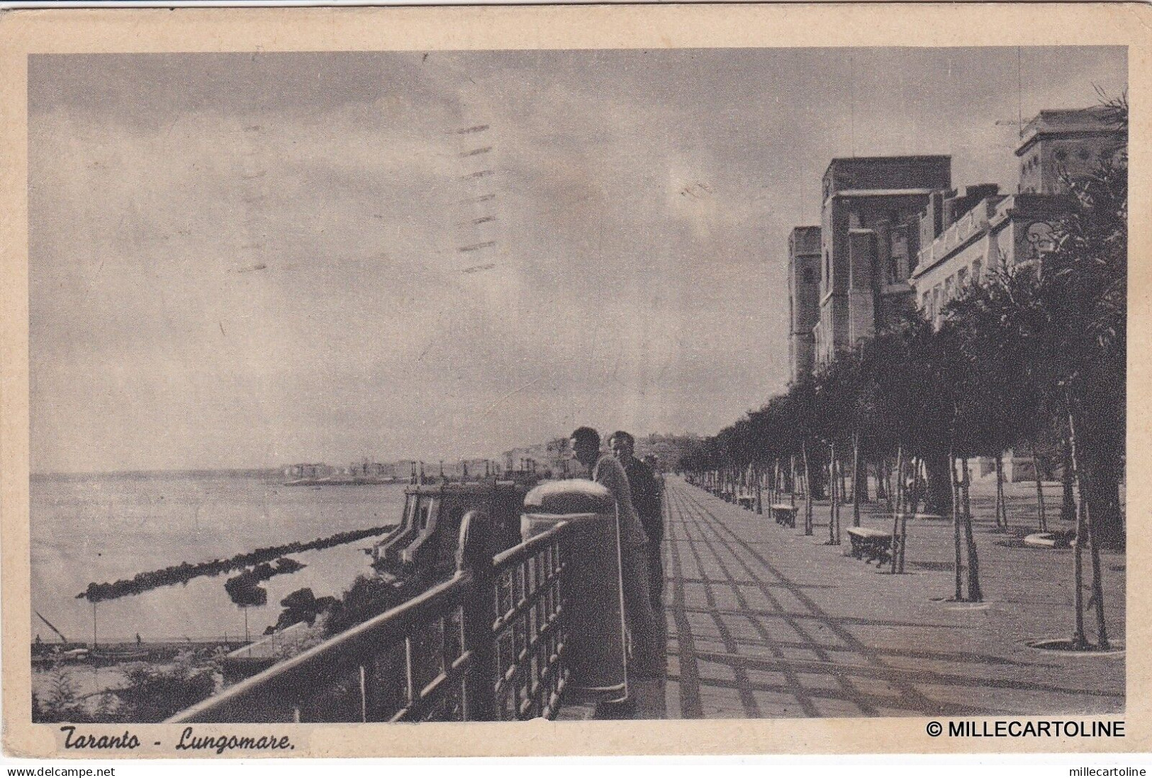 # TARANTO: LUNGOMARE  1941