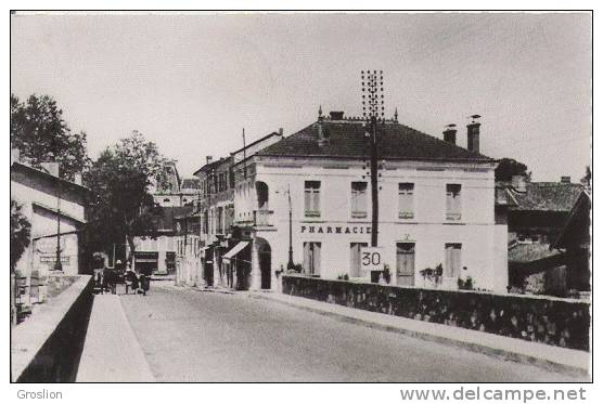 TARTAS (LANDES) 12 LE PONT ET LA RUE NEUVE (PHARMACIE)