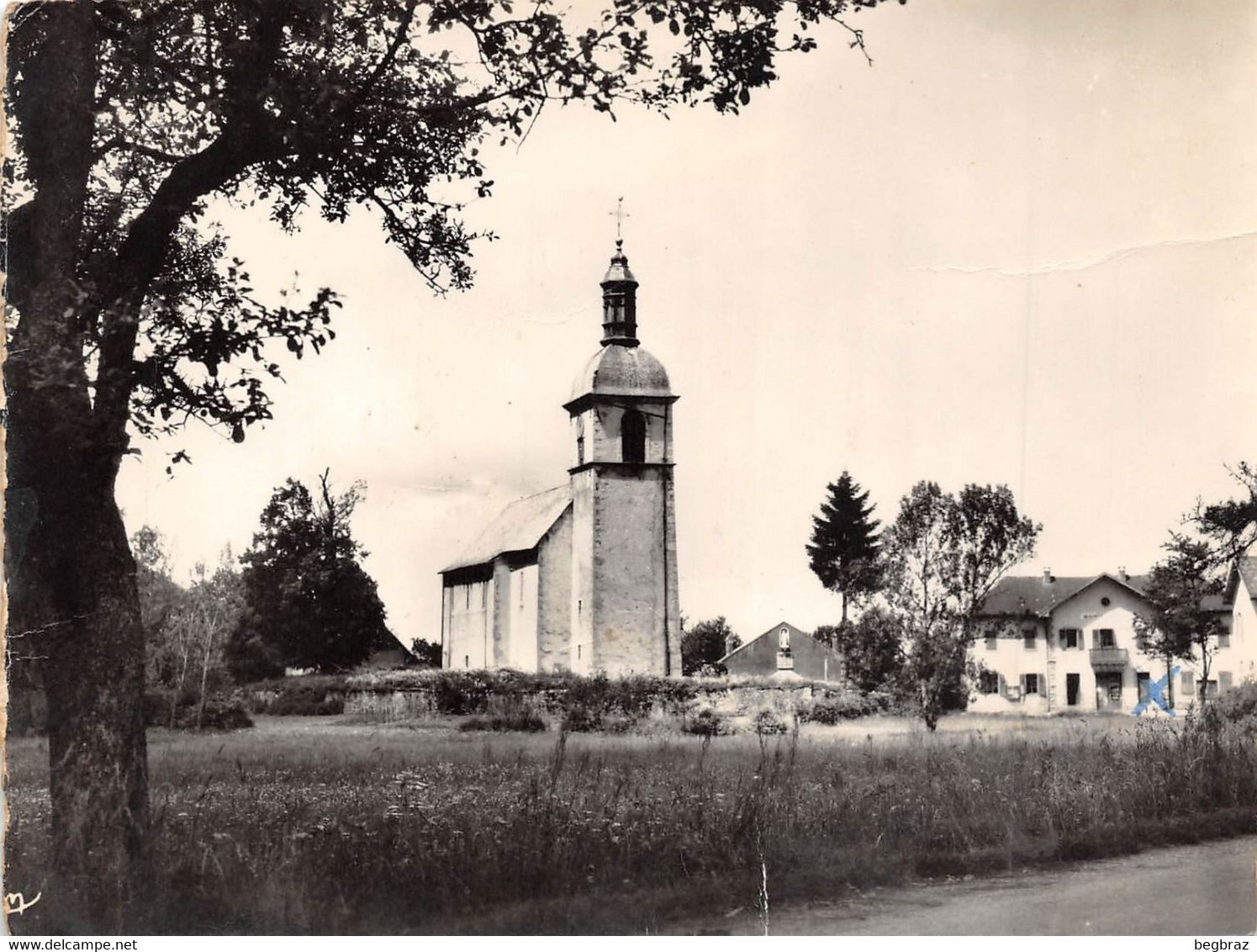 THOLLON  LES MEMISES     EGLISE