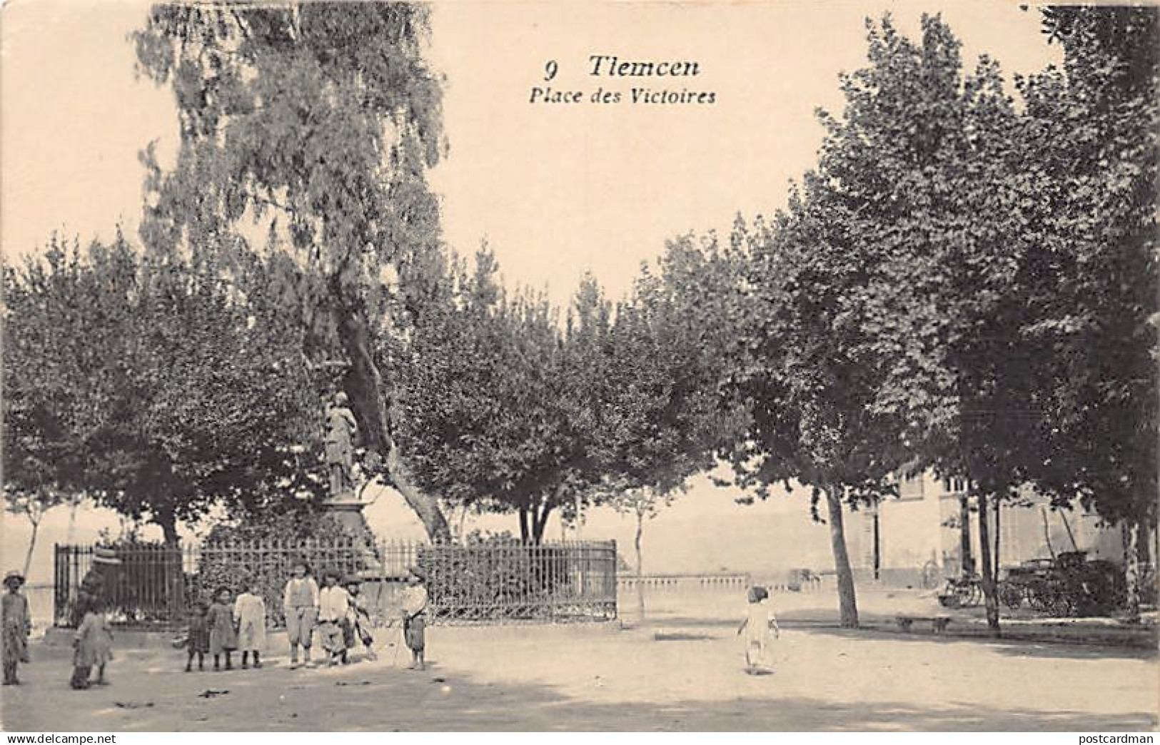 TLEMCEN - Place des Victoires