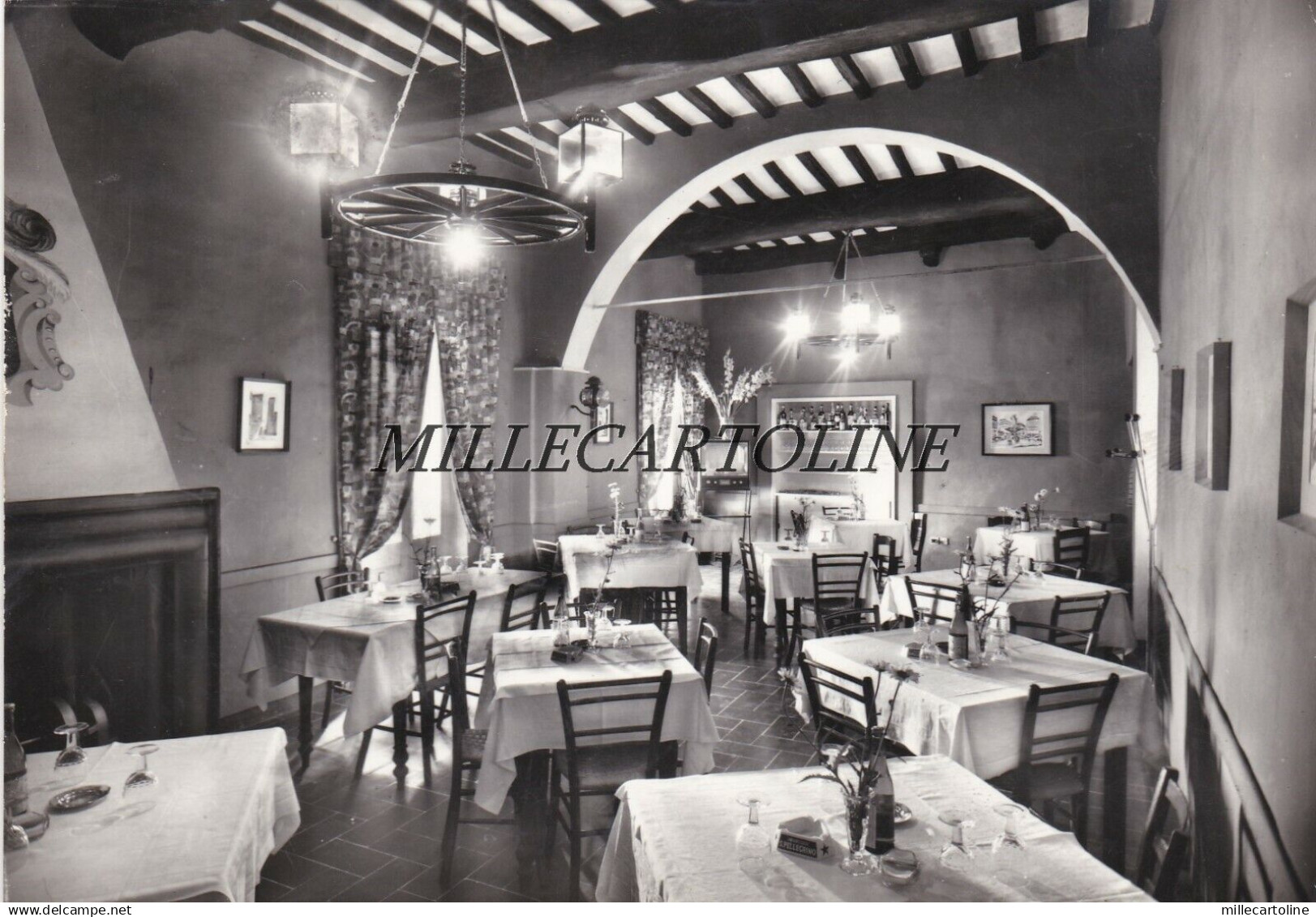 TODI: Ristorante Umbria - una delle sale    1960