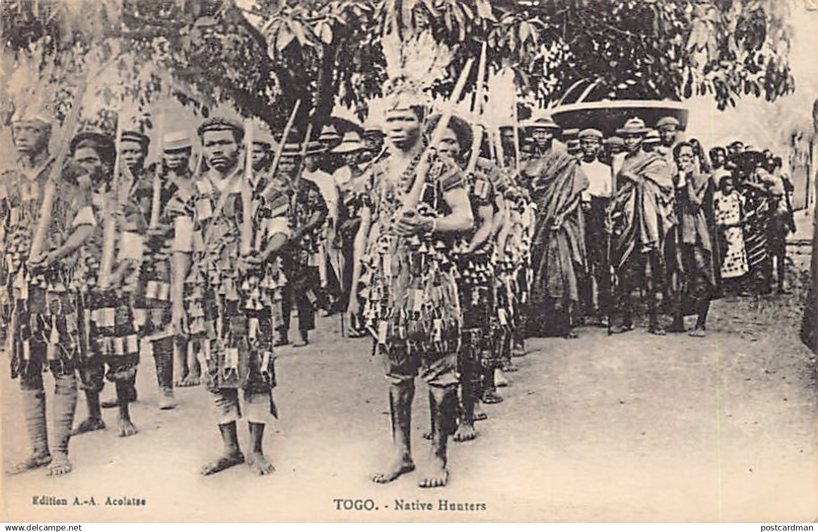 Togo - Native hunters - Ed. A.-A. Acolatsé