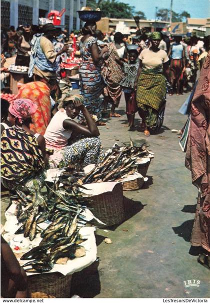 TOGO - Togo - Lome - vue sur le Grand Marché - The Big Market - animé - Carte Postale