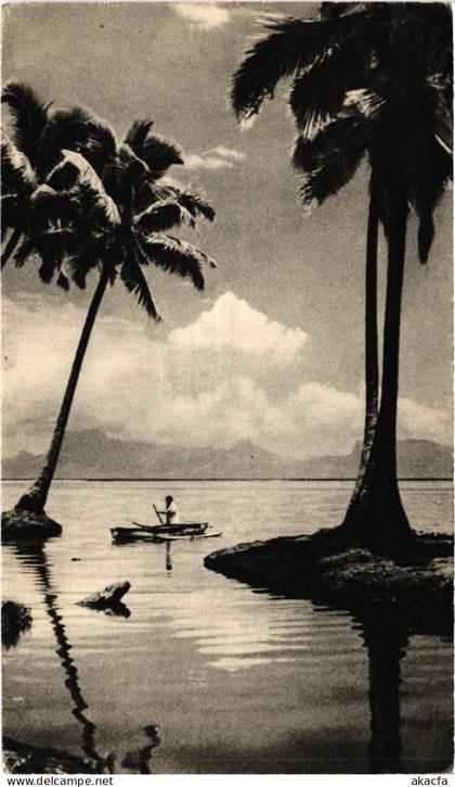 PC TONGA, DANS LE SILLAGE DE BOUGAINVILLE, Vintage Postcard (b48562)