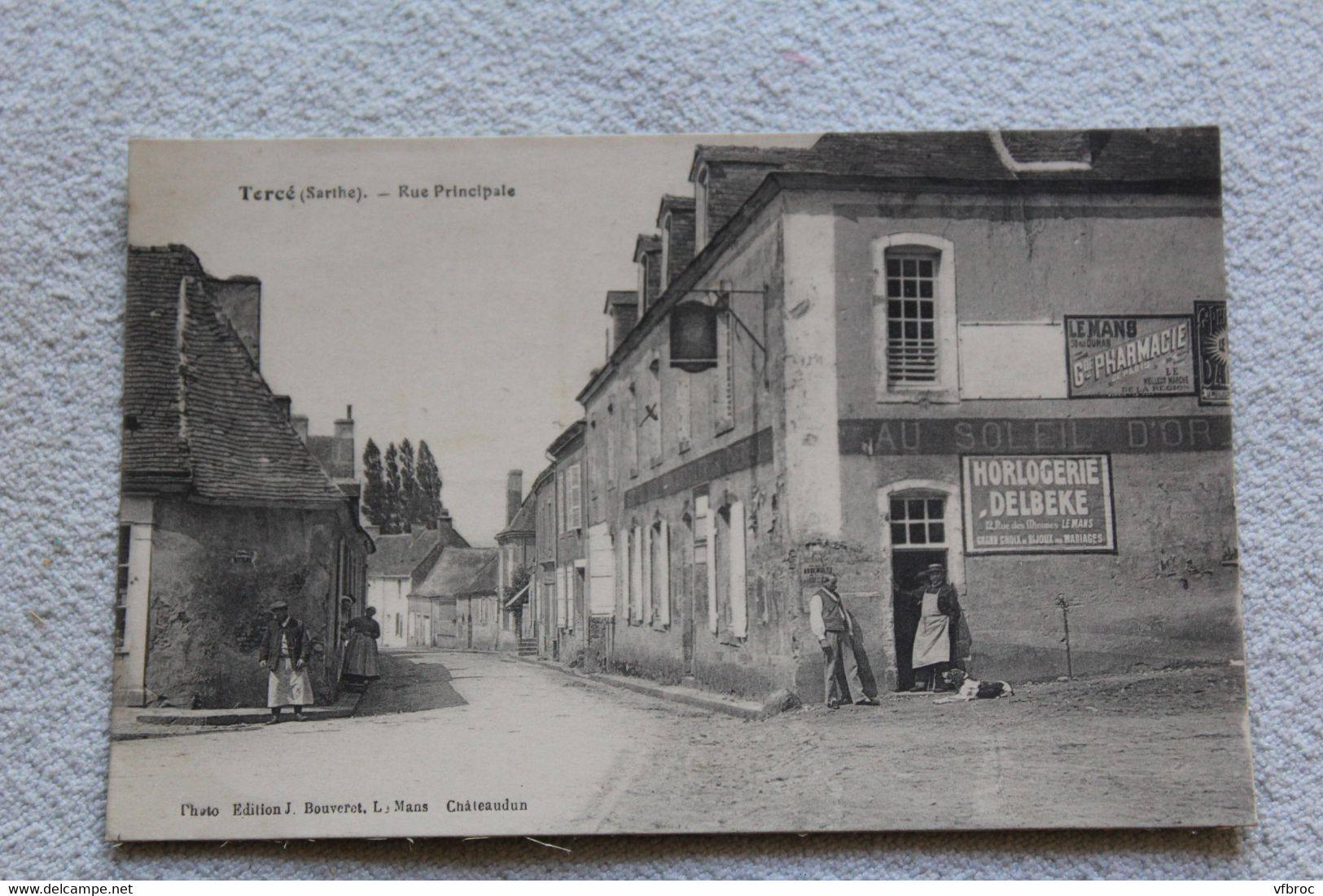 Torcé, rue principale, Sarthe 72