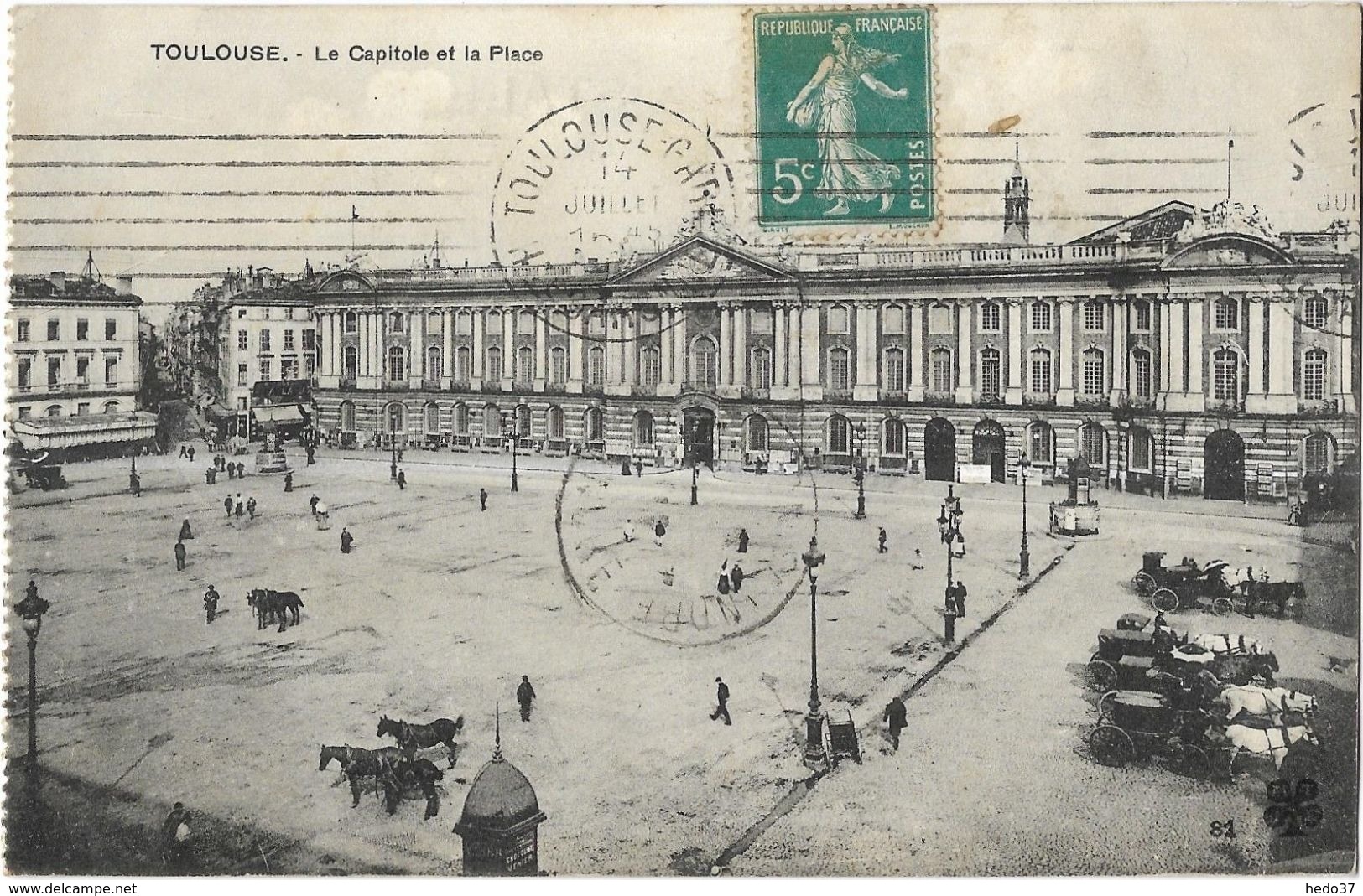 Toulouse - Le Capitole et la Place