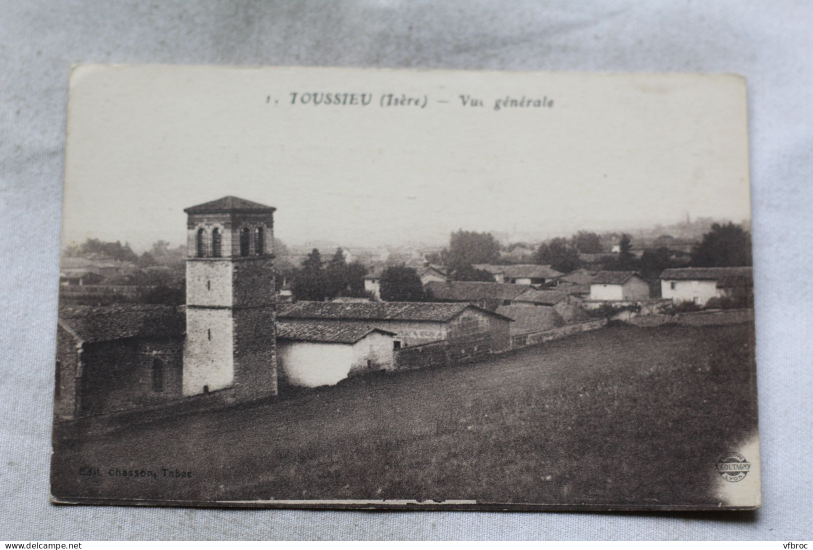 Toussieu, vue générale, Isère 38