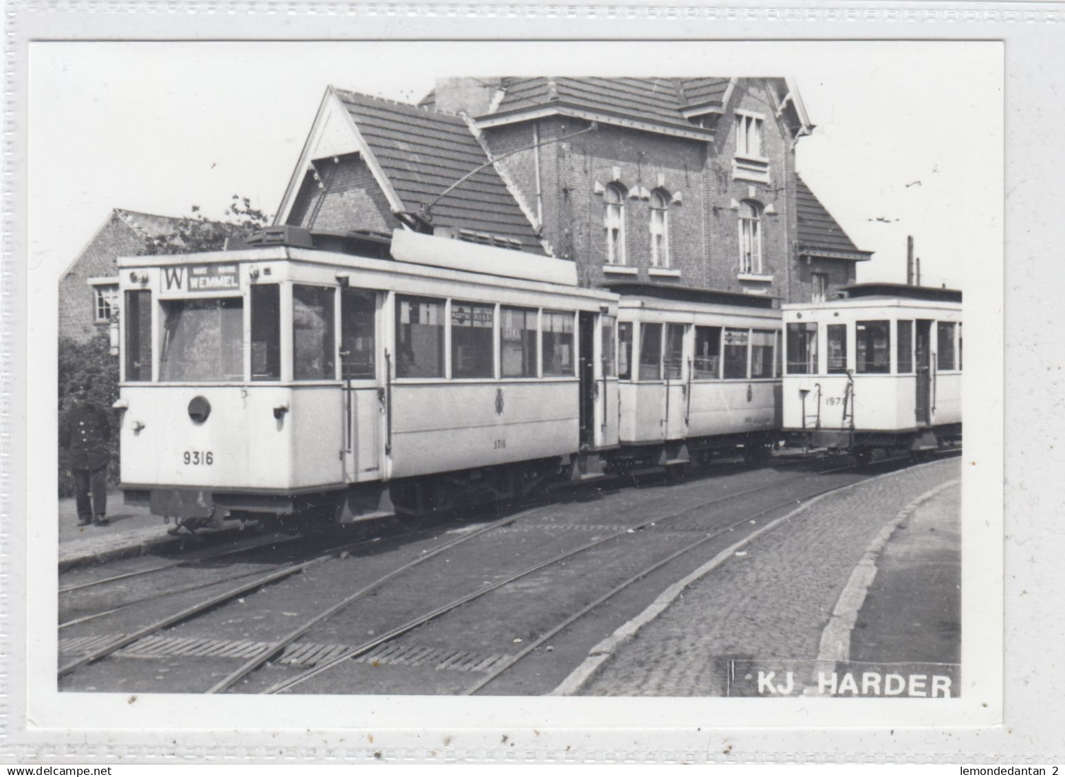 Tram Wemmel. Cliché K.J. Harder. Foto, geen postkaart. 15 x 10,5 cm. *