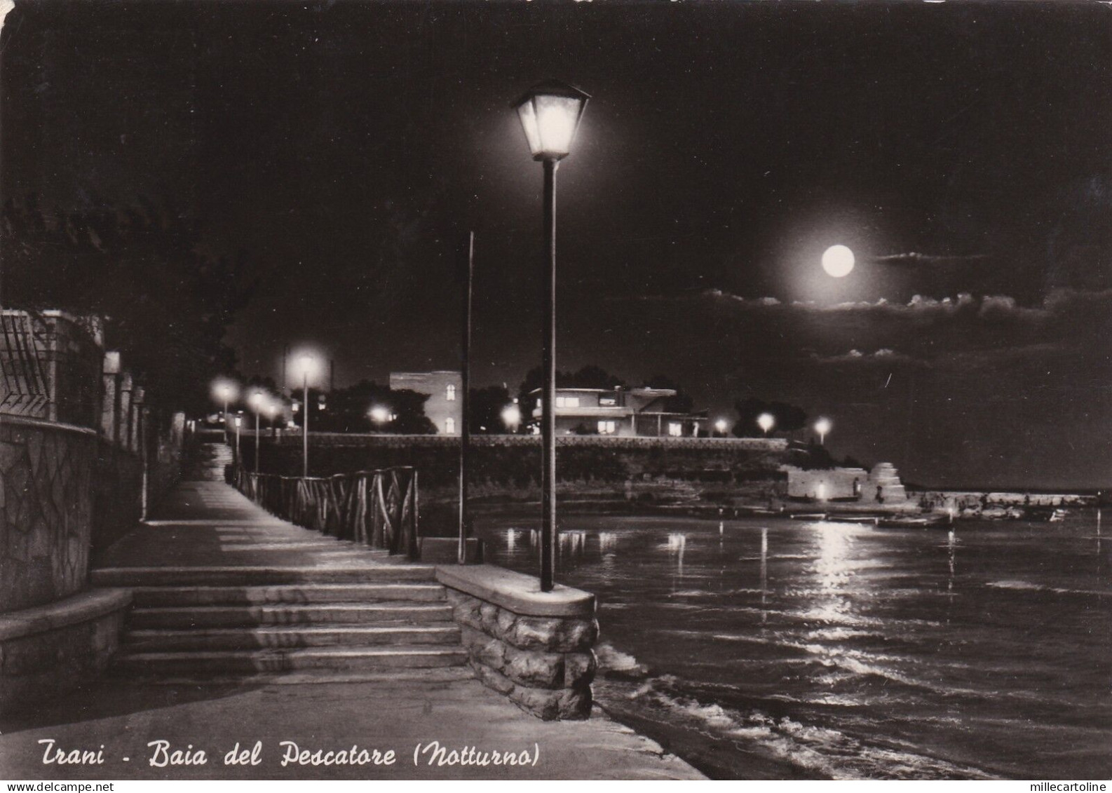 # TRANI: BAIA DEL PESCATORE - notturno