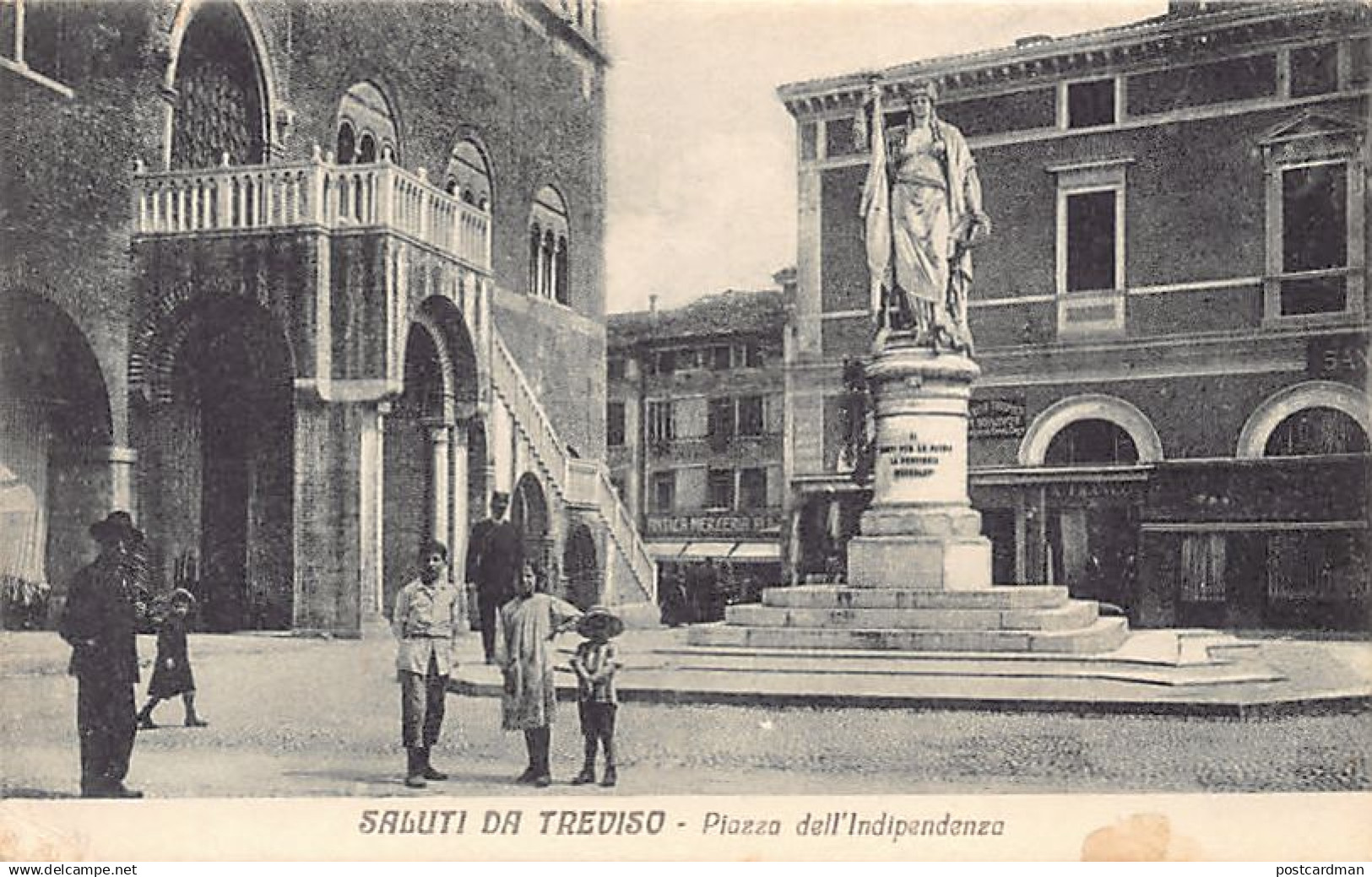 TREVISO - Piazza dell'Indipendenza