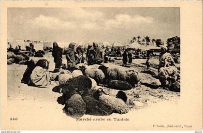 CPA AK TUNISIE 346. Marché arabe en TUNISIE (73485)