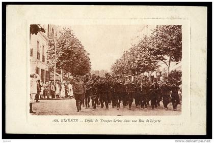 cpa de Tunisie - Bizerte -- défilé de troupes Serbes dans une rue de Bizerte     OCT10bis