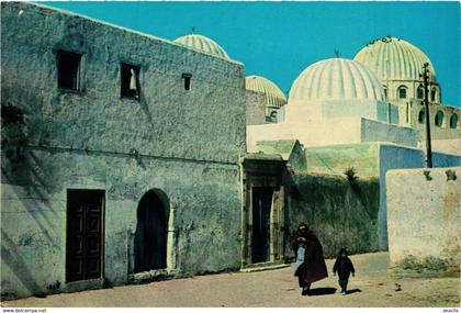 CPM AK TUNISIE KAIROUAN-Mosquée des Sabres (328610)