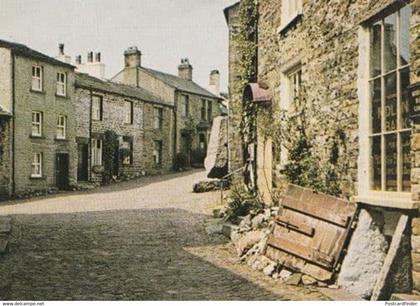 Dent Denidale Yorkshire Postcard