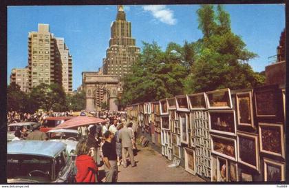 AK 076922 USA - New York City - Greenwich Village - Outdoor Art Gallery