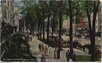 CPA AK SARATOGA SPRINGS N.Y. Broadway from U.S. Hotel USA (990634)