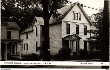 PC US, NY, SARATOGA SPRINGS, SKIDMORE COL, Vintage REAL PHOTO Postcard (b49542)