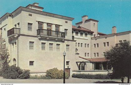 AUSTIN TX - HOME ECONOMICS BUILDING UNIVERSITY OF TEXAS POSTCARD