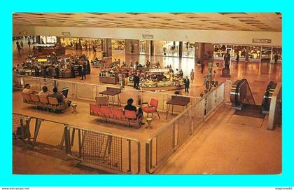 a926 / 027 DALLAS Main Lobby Love Field