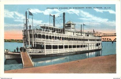 Clinton - Excurse Steamer on Mississippi River