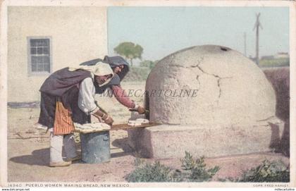 NEW MEXICO - Pueblo Women making bread