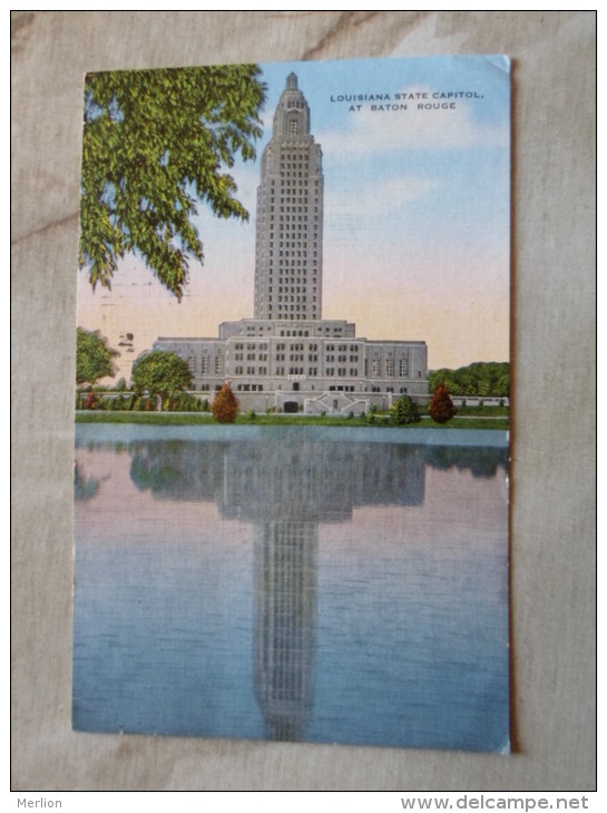 US   Louisiana State Capitol At Baton Rouge      stamp    D120308