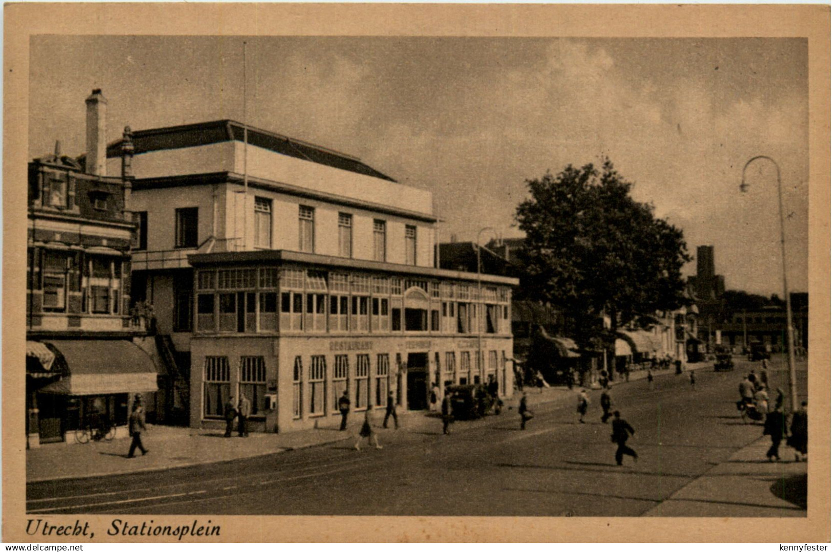 Utrecht - Stationsplein