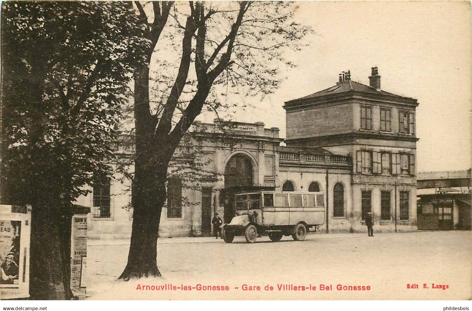 VAL D'OISE  ARNOUVILLE LES GONESSES gare de villiers le bel  / Gonesse