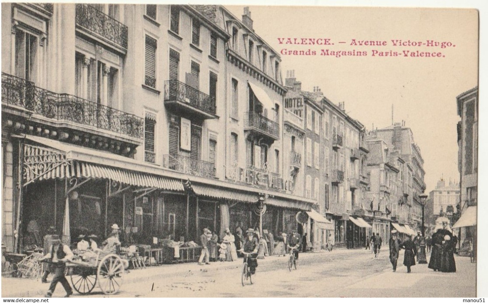 VALENCE  Avenue Victor Hugo - Grands Magasins Paris Valence