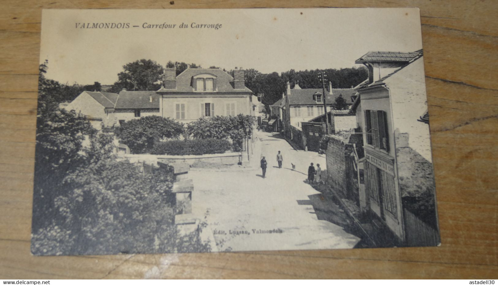 VALMONDOIS, carrefour du Carrouge .......... 240526-19448