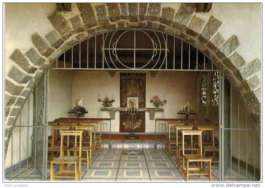 Vandoeuvre les Nancy - intérieur de la petite chapelle de la vierge