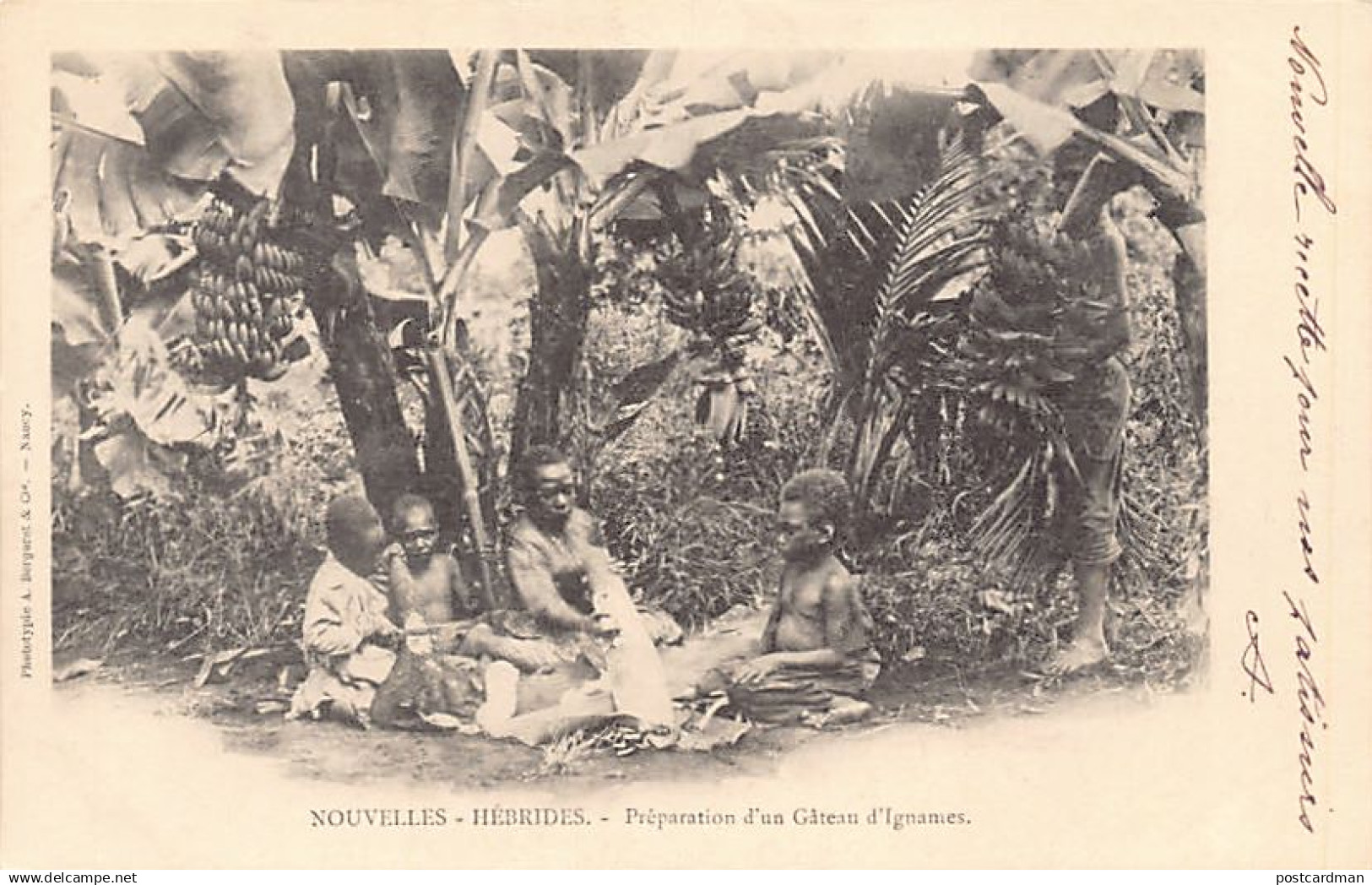 Vanuatu - New Hebrides - Preparation of a yam cake - Publ. A. Bergeret