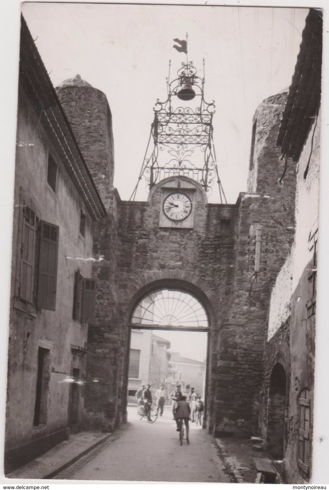 vaucluse :   CAMARET  sur  AIGUES  destiné a   Amiens