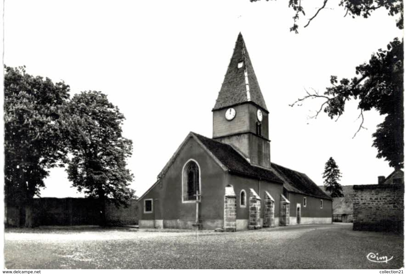 VENAREY LES LAUMES .... L EGLISE