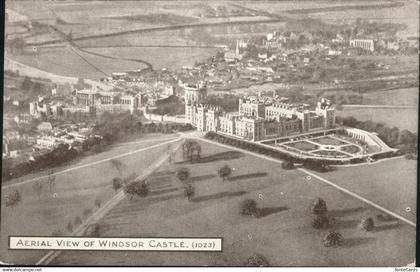 11231878 Windsor Berkshire Fliegeraufnahme Castle