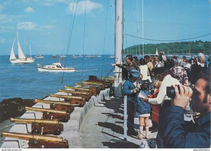 UK COWES ca. 1970, superb mint postcard COWES, Isle of Wight (J. Arthur Dixon)