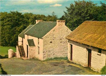 Irlande du Nord - Belfast - A farmhouse in the Grounds of the Ulster Folk Museum near Belfast - CPM - Voir Scans Recto-V