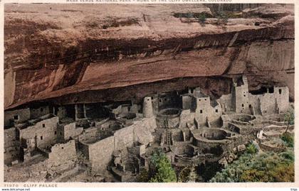 Mesa Verde National Park - Home of the Cliff Dwellers