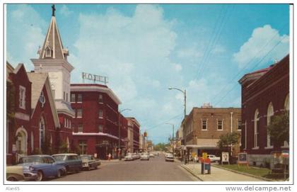 Greenwood MS Mississippi, Street Scene Auto, Mail Box, c1950s Vintage Postcard