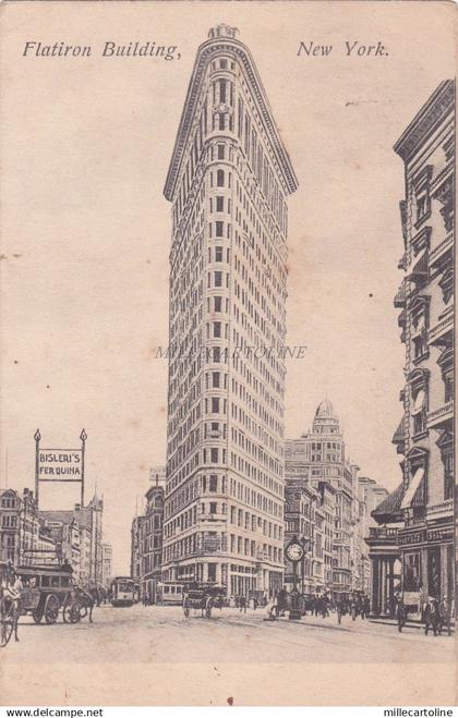 NEW YORK -  New York City - Flatiron Building 1915