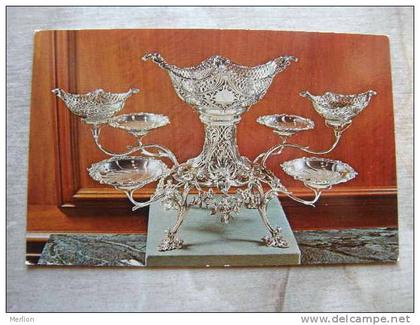 US -WI - Oshkosh - George III Epergne   D85925