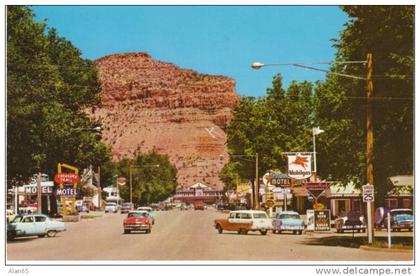 Kanab UT Utah, Main Street, Auto, Business Signs, Motels Mobilgas Sign, c1950s Vintage Postcard