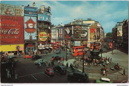 London - Piccadilly Circus - & old cars, bus