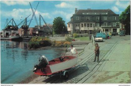 The London Apprentice and Isleworth Docks