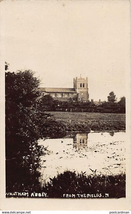 England - Essex - WALTHAM ABBEY From the Fields