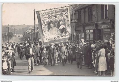 England - DURHAM CITY - Parade of the Sacriston Lodge banner - PHOTOGRAPH Postcard Size