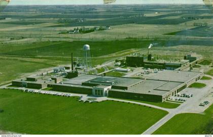 PC US, PRODUCTION PLANT, CHARLES CITY, IOWA, MODERN Postcard (b52396)